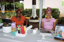 Stand de comida afroantillana.