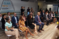 Acto celebrado en las oficinas del Bi Bank. Acto celebrado en las oficinas del Bi Bank.