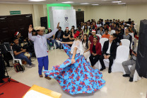 Sentimientos de mi tierra en el vestíbulo del Teatro Auditorio. Sentimientos de mi tierra en el vestíbulo del Teatro Auditorio.