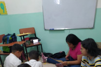 La actividad tuvo como propósito acercar a los niños a conceptos básicos sobre reciclaje. La actividad tuvo como propósito acercar a los niños a conceptos básicos sobre reciclaje.