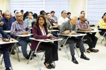 La rectora de la UTP, Dra. Ángela B. Laguna C., destacó durante la apertura la importancia de que la universidad mantenga un criterio técnico e independiente.