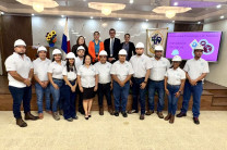 Estudiantes de la Facultad de Ingeniería Eléctrica. Estudiantes de la Facultad de Ingeniería Eléctrica.