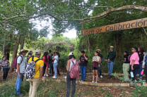 Caminata al Sendero El Mangabe del Centro Regional de Panamá Oeste. 