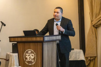 Ing. Leocadio Galarza dictó la conferencia "La Nueva Arquitectura Financiera: La integración pragmática de la economía digital y el sistema bancario tradicional", en la que abordó la transformación del sistema financiero impulsada por las tecnologías digitales y los desafíos que plantea la integración de nuevas herramientas con los modelos bancarios tradicionales. Ing. Leocadio Galarza dictó la conferencia "La Nueva Arquitectura Financiera: La integración pragmática de la economía digital y el sistema bancario tradicional", en la que abordó la transformación del sistema financiero impulsada por las tecnologías digitales y los desafíos que plantea la integración de nuevas herramientas con los modelos bancarios tradicionales.