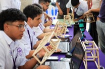 Estudiantes participan de Cerchas de Maderas.