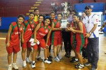 Equipo femenino de UTP Chiriquí