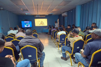 Conferencias en la Facultad de Ingeniería Electrica.