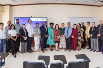 Foto oficial Los diferentes representantes y equipo de investigación participaron de la actividad.
