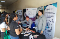 Durante la jornada, los participantes tuvieron la oportunidad de participar en mesas de diálogo, presentaciones y sesiones de networking.