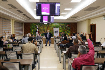 Votación por parte de los miembros del Consejo General Universitario.