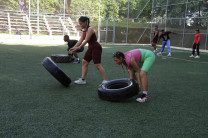 Competencia de CrossFit estudiantil.