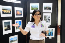 Leticia R. Serrano G. Docente de la FIC, coordinadora del concurso de fotografías.