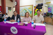 El jurado estuvo integrado por la Lcda. Argelis de Tejedor, el Sr. Carlos Guillermo Cuevas y el joven Javier Guerra, quienes evaluaron las propuestas con base en criterios de creatividad, contenido y mensaje. El jurado estuvo integrado por la Lcda. Argelis de Tejedor, el Sr. Carlos Guillermo Cuevas y el joven Javier Guerra, quienes evaluaron las propuestas con base en criterios de creatividad, contenido y mensaje.