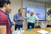 La actividad permitió fortalecer los conocimientos de los participantes sobre tecnologías aplicadas a la mecánica automotriz y promovió el intercambio de experiencias entre la Universidad, el sector empresarial y futuros profesionales interesados en esta disciplina. La actividad permitió fortalecer los conocimientos de los participantes sobre tecnologías aplicadas a la mecánica automotriz y promovió el intercambio de experiencias entre la Universidad, el sector empresarial y futuros profesionales interesados en esta disciplina.