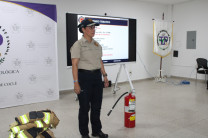 Coronel Margarita Ducreux, del Benemérito Cuerpo de Bomberos de la República de Panamá