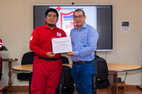 Se entregaron reconocimientos al personal de apoyo para la logística y divulgación del programa. Se entregaron reconocimientos al personal de apoyo para la logística y divulgación del programa.