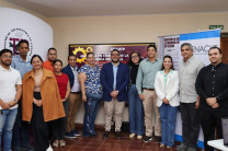 Asistentes a la sustentación de tesis realizada en el Centro Regional de Azuero de la UTP. Asistentes a la sustentación de tesis realizada en el Centro Regional de Azuero de la UTP.