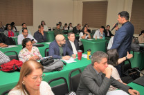 Ing. Paulo Picota, docente de la FISC durante su conferencia.