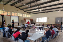 Curso dictado por los estudiantes Eduardo Sánchez, Kevin Sánchez y Ariel Ojo