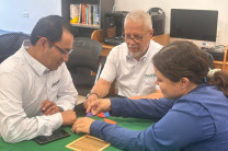 Inicia el Taller de Creatividad e Innovación donde los equipos deliberan su emprendimiento. Inicia el Taller de Creatividad e Innovación donde los equipos deliberan su emprendimiento.
