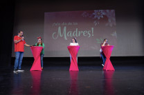 Escogencia de la Reina Madre. Escogencia de la Reina Madre.