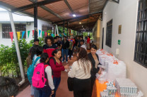 Brindis para el turno de la noche.