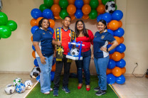 Como parte de la actividad, se eligió al “Rey Papá 2026”, reconocimiento otorgado al compañero Adalberto Batista, de la Unidad de Bienes Patrimoniales. Como parte de la actividad, se eligió al “Rey Papá 2026”, reconocimiento otorgado al compañero Adalberto Batista, de la Unidad de Bienes Patrimoniales.