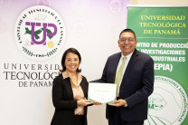 Mgtr. Yamileth Pittí, coordinadora del programa.