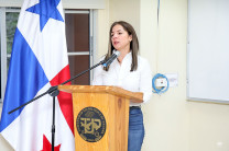 Ing. Vanessa Samudio, coordinadora de gestión administrativa de Riba Smith agrede a la UTP por hacer realidad este sueño.