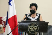 Mgtr. Alma Urriola, Vicerrectora Académica de la UTP.