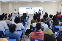 Charla con los estudiantes La movilidad internacional incluye países de diferentes continentes, por lo que se tomará en cuenta el conocimiento de otros idiomas.
