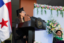 Valentina Marques Hermoso, de la carrera de Licenciatura en Ingeniería de Sistemas y Computación, mayor índice académico en esta ceremonia.