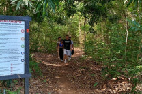 Gira académica a senderos ubicados en las inmediaciones de dentro de los terrenos de la EAL.