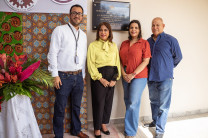 La Rectora Laguna Caicedo estuvo acompañada de su equipo de trabajo que forman parte de la culminación del este proyecto.