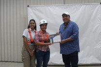 Entrega de certificados a la empresa Hutchison Ports PPC