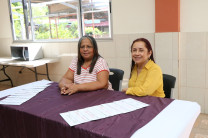 Mgtr. Cecilia Gonzalez y la Dra. Iveth Moreno.