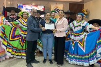 Entrega de reconocimiento. Entrega de Reconocimiento