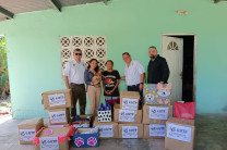 Entrega de donaciones 