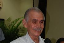 Dr. Oscar Montemayor