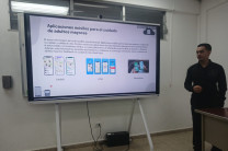 Estudiante Dylan González durante su sustentación.  Estudiante Dylan González durante su sustentación.