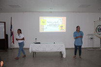 Estudiantes Ana Fernández y Lizmary González practicantes de la Licenciatura en Psicología de la Universidad Latina de Panamá