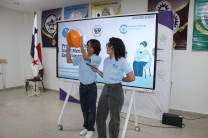 Estudiantes de la carrera de Psicología de la Universidad Especializada de las Américas.