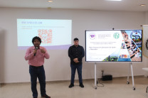 Estudiantes durante su presentación 