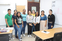 Estudiantes participantes de los seminarios.