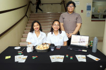 Estudiantes de la Licenciatura en Ingeniería de Alimentos. Estudiantes de la Licenciatura en Ingeniería de Alimentos.