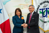 La visita de cortesía del embajador de Colombia en Panamá, S.E. Fabio Mariño Vargas se conversó sobre fortalecer puntos en común en materia académica para seguir graduando grandes profesionales.