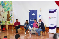 Los participantes asistieron a un panel sobre liderazgo juvenil comunitario, donde el Ing. Rolando Mora De León, coordinador de la Unidad de Planificación de Programas y Proyectos (UPPP) del Centro Regional, fue panelista. 