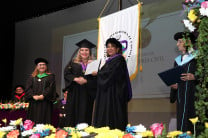 Entrega de diplomas.