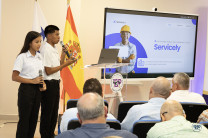 Representación Servicely Estudiantes también presentaron sus proyectos