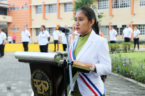 Darilis Gallardo, estudiante de la Carrera de Operaciones Marítimas y Portuarias, de la FIC.